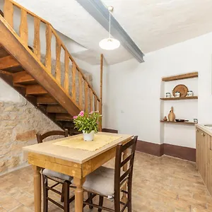 Apartament Antico Forno, Baunei